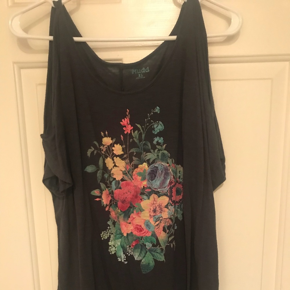 Cold shoulder top